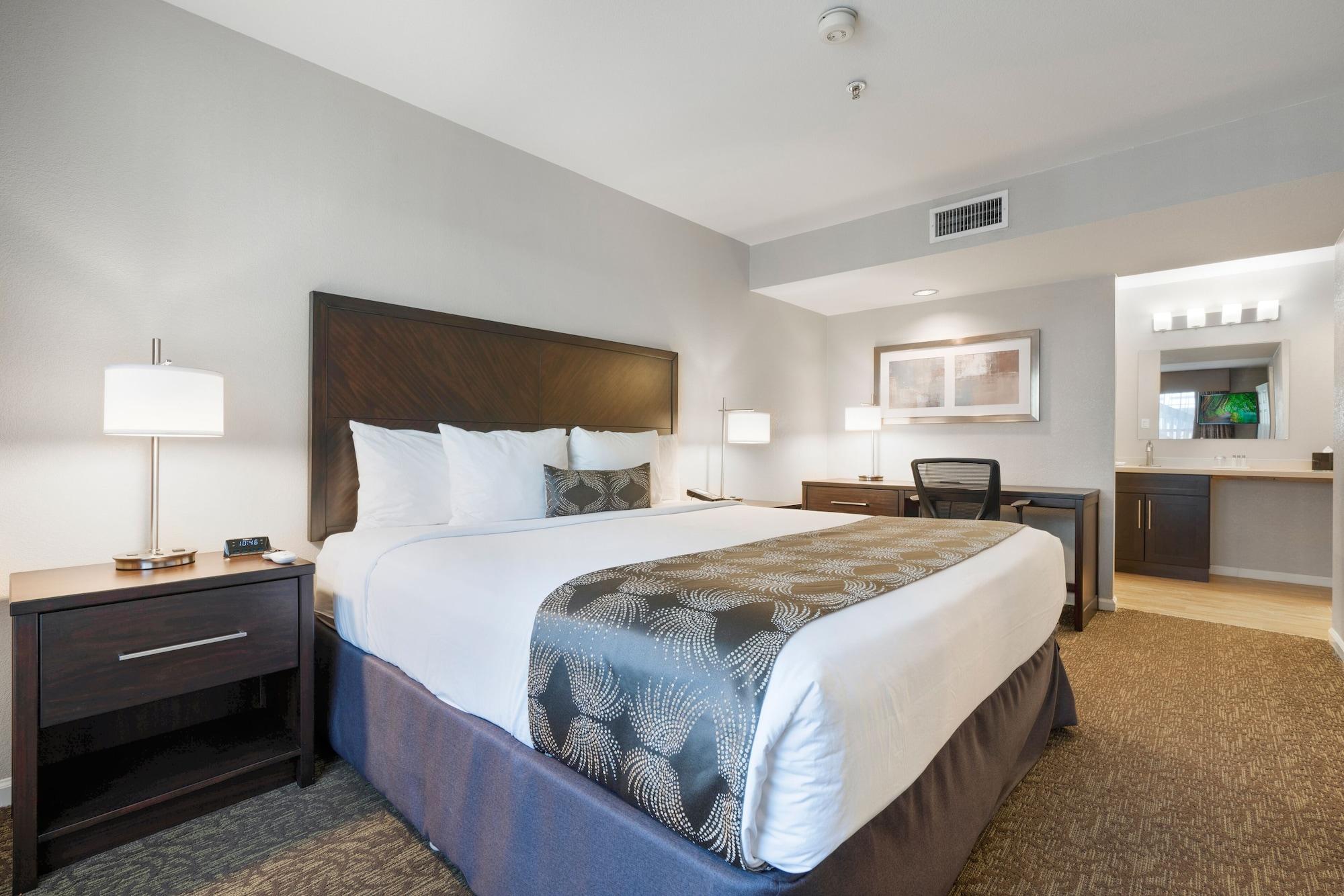 Chase Suites Brea-Fullerton - North Orange County Zewnętrze zdjęcie